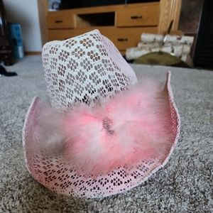 Straw Cowboy Hat W/ Pink Band M & A Company Hecho En Mexico PINK WHITE FEATHERS.
